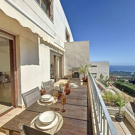 Bright Duplex In Lomas Monteros Apartment *